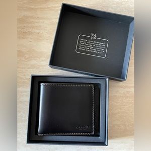 COACH | Genuine Buffalo Leather Wallet with gift box and ribbon